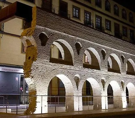 Ms4 Nervion 3 Personas Appartamento Siviglia